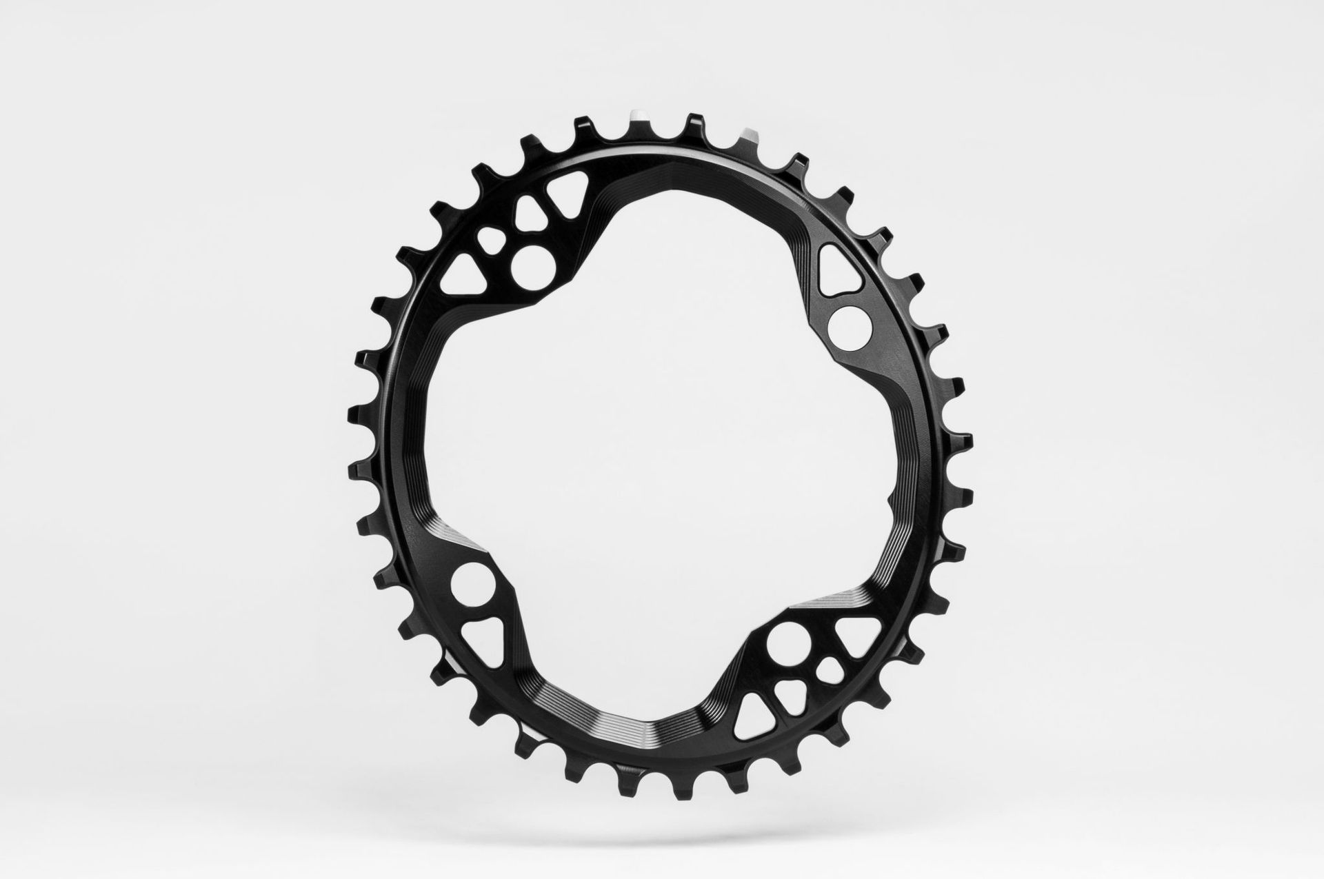 Absolute Black-Absolute Black Kettenblatt, 104 Lochkreis, oval, schwarz, 30 Zähne_OV30BK_
